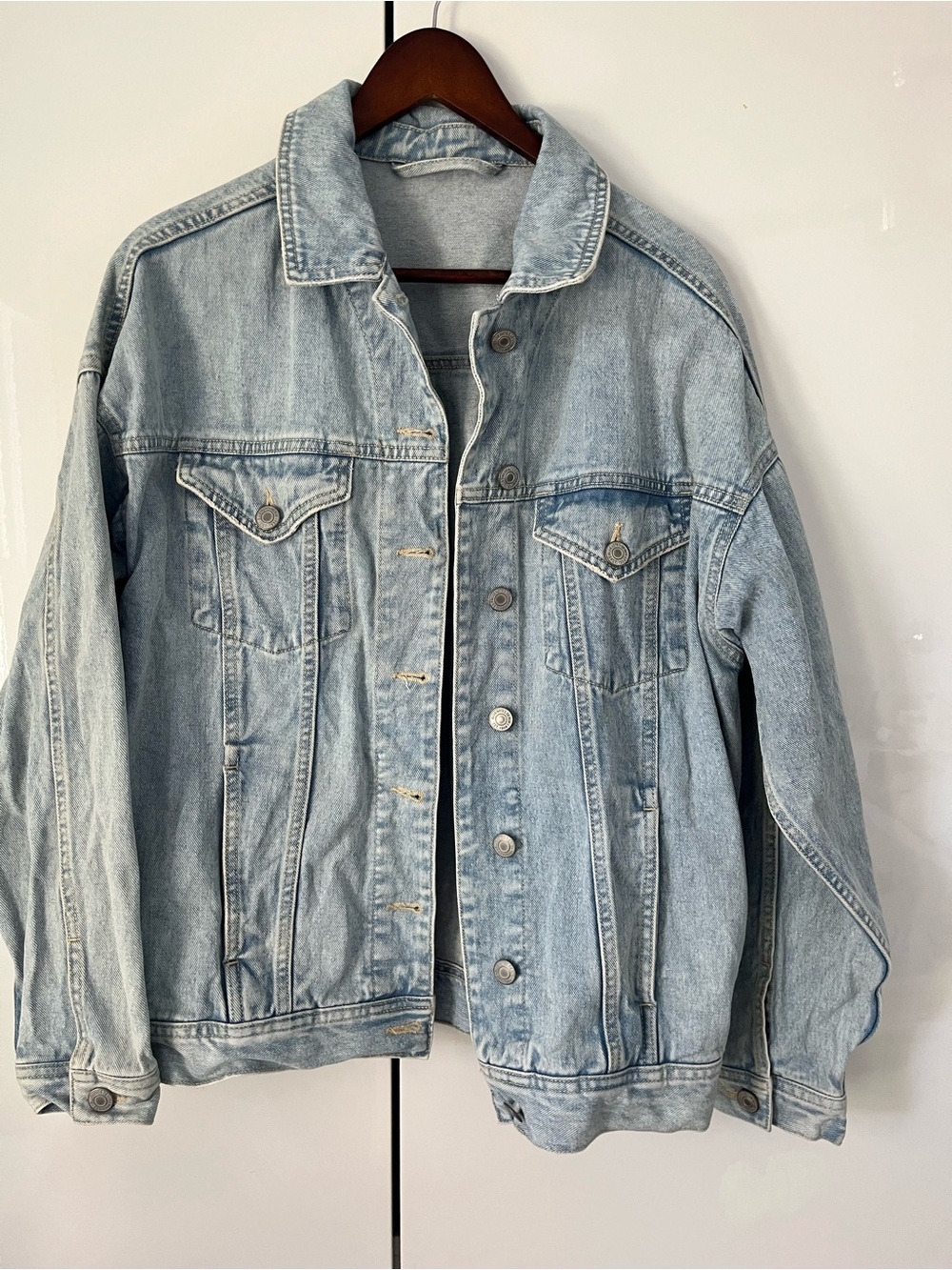 Light Wash Denim Jacket - Bluenotes